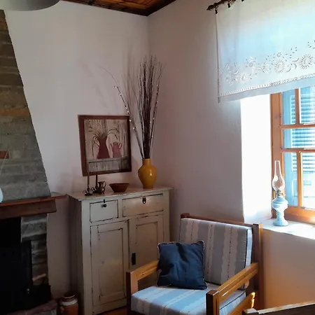 Athina's House منزل ريفي