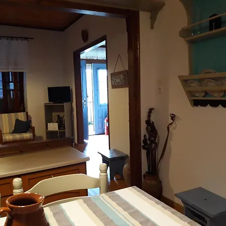 Εξοχικό σπίτι Athina's House *