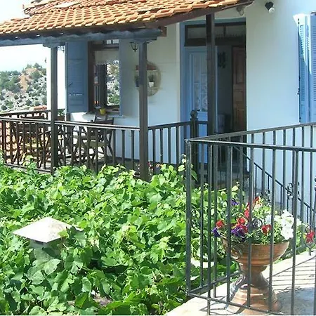 Athina's House * Skala Sotiros